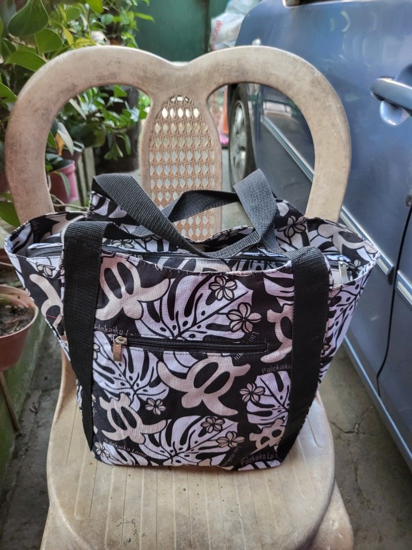 Deborah Tote Bag in White/Black