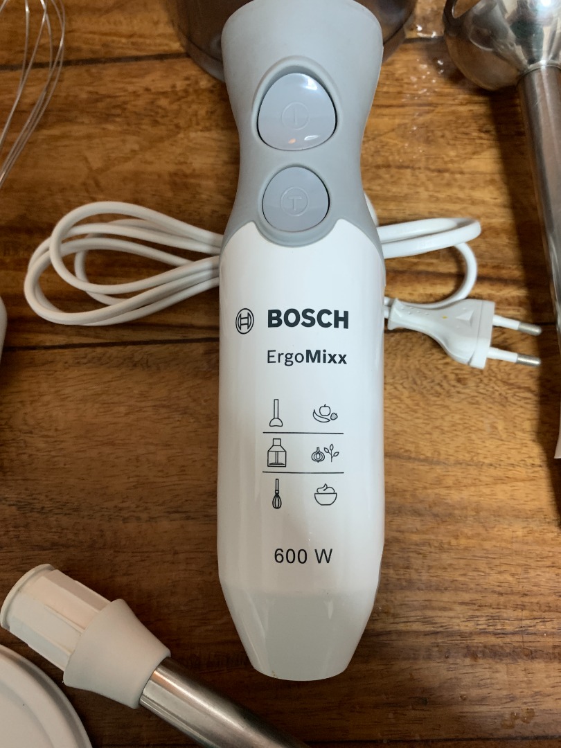 Bosch ErgoMixx 600W handheld blender with attachments MSM66150, TV