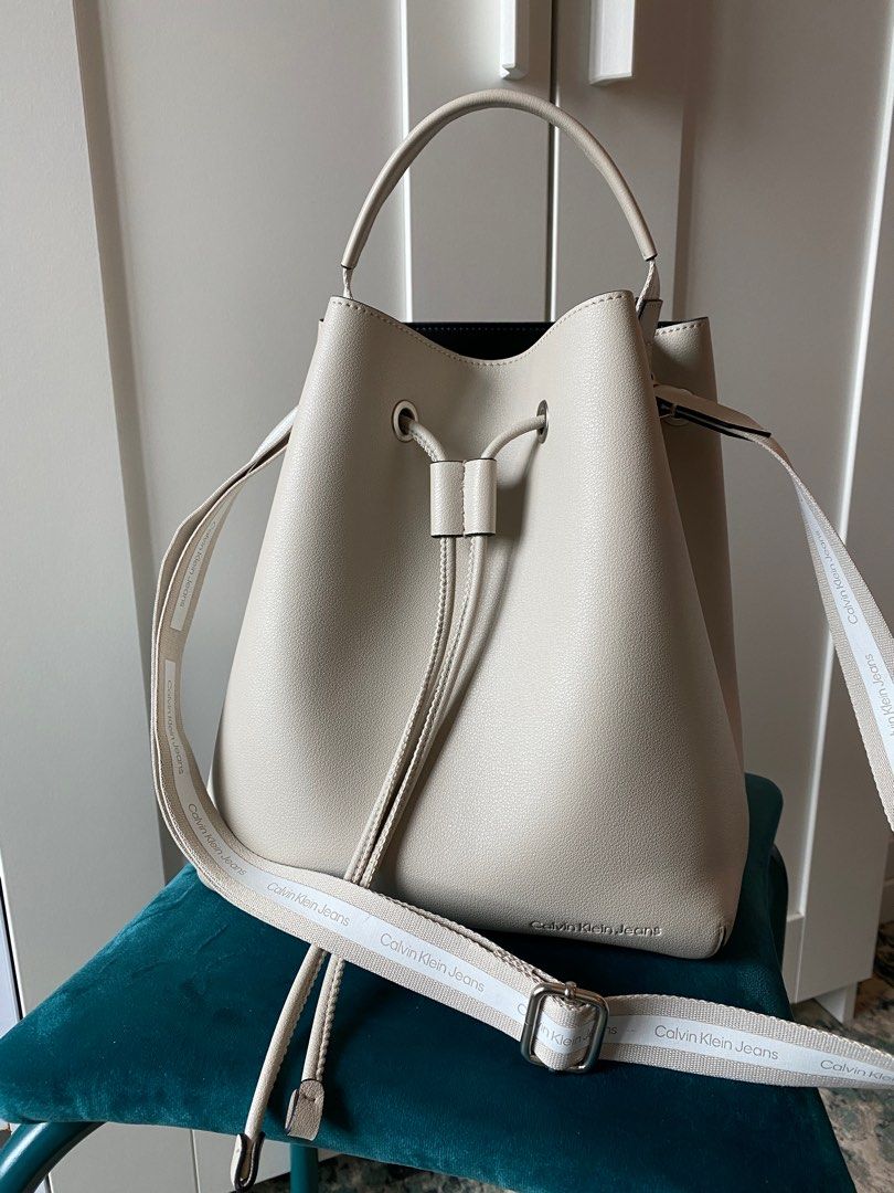 Calvin klein avery new arrivals bucket