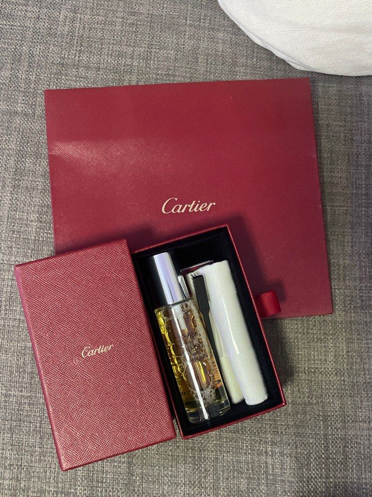 Cartier jewelry cleaner store