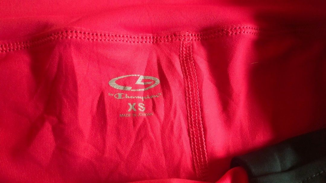 Champion Tennis skirt (Category: Activewear) located in Cebu City. Submitted by angel178 (Listing ID 1218494539, Image 3). Description: good condion.