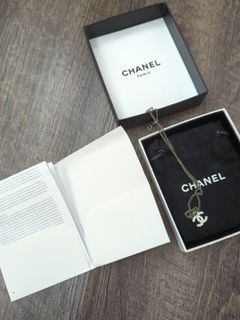 Chanel classic necklace