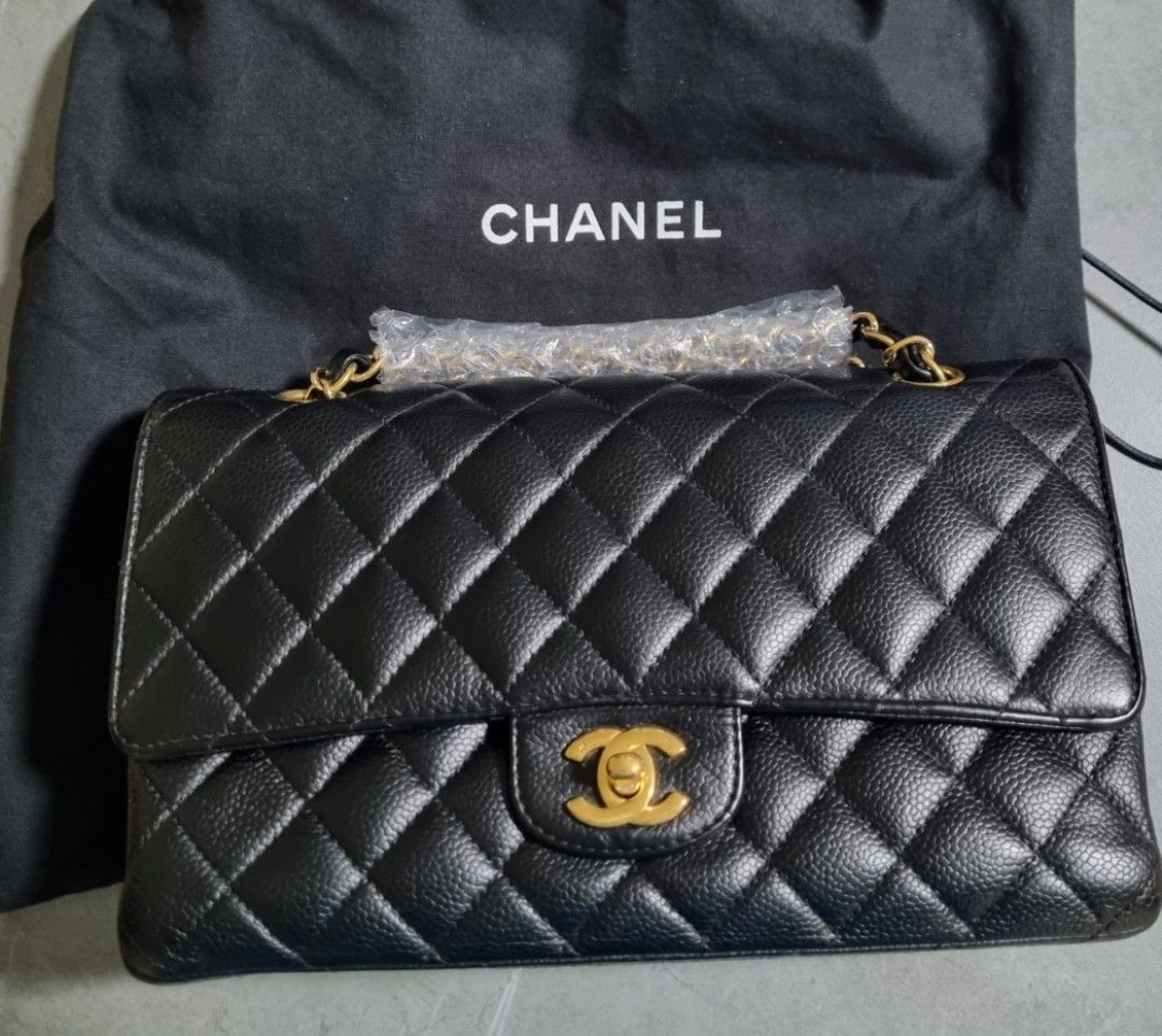 Chanel 1998 Vintage Beige Caviar Small Classic Double Flap Bag 24k