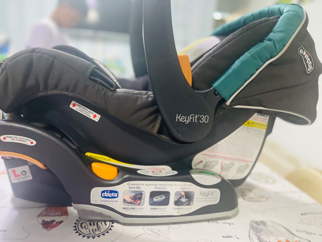 Chicco Keyfit 30 CAR SEAT with Base, Babies & Kids, Going Out, Car