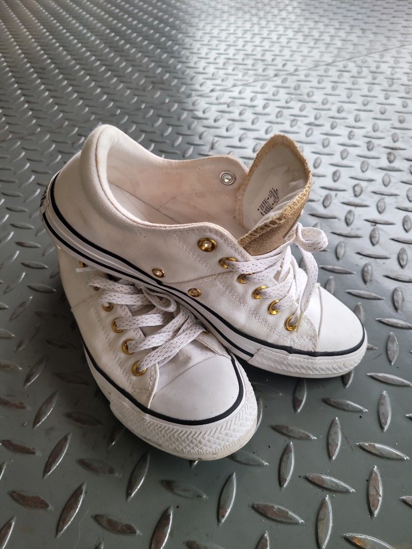 Converse all star sneakers Women s Fashion Footwear Sneakers on