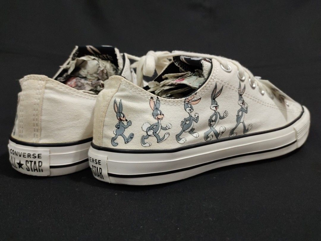 Converse CT x Bugs Bunny 80th Anniversary, Men's Fashion, Footwear,  Sneakers on Carousell