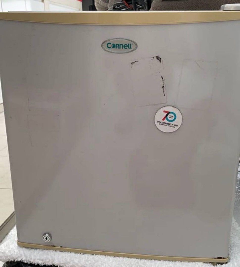 Cornell Mini Bar Fridge, TV & Home Appliances, Kitchen Appliances