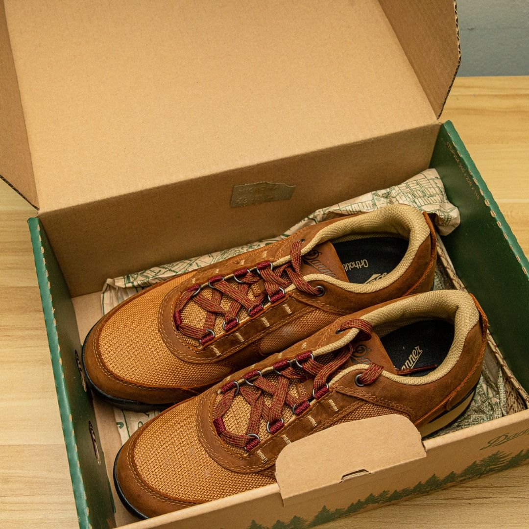 Danner jag low top