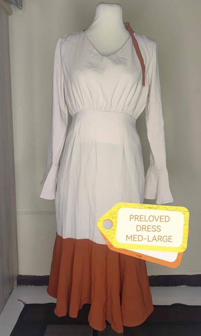 Decluttered Clothes Mine PM (Category: Activewear) located in Taguig. Submitted by sophiayenggay (Listing ID 1218546475, Image 2). Description: Slightly Used And Brandnew.
