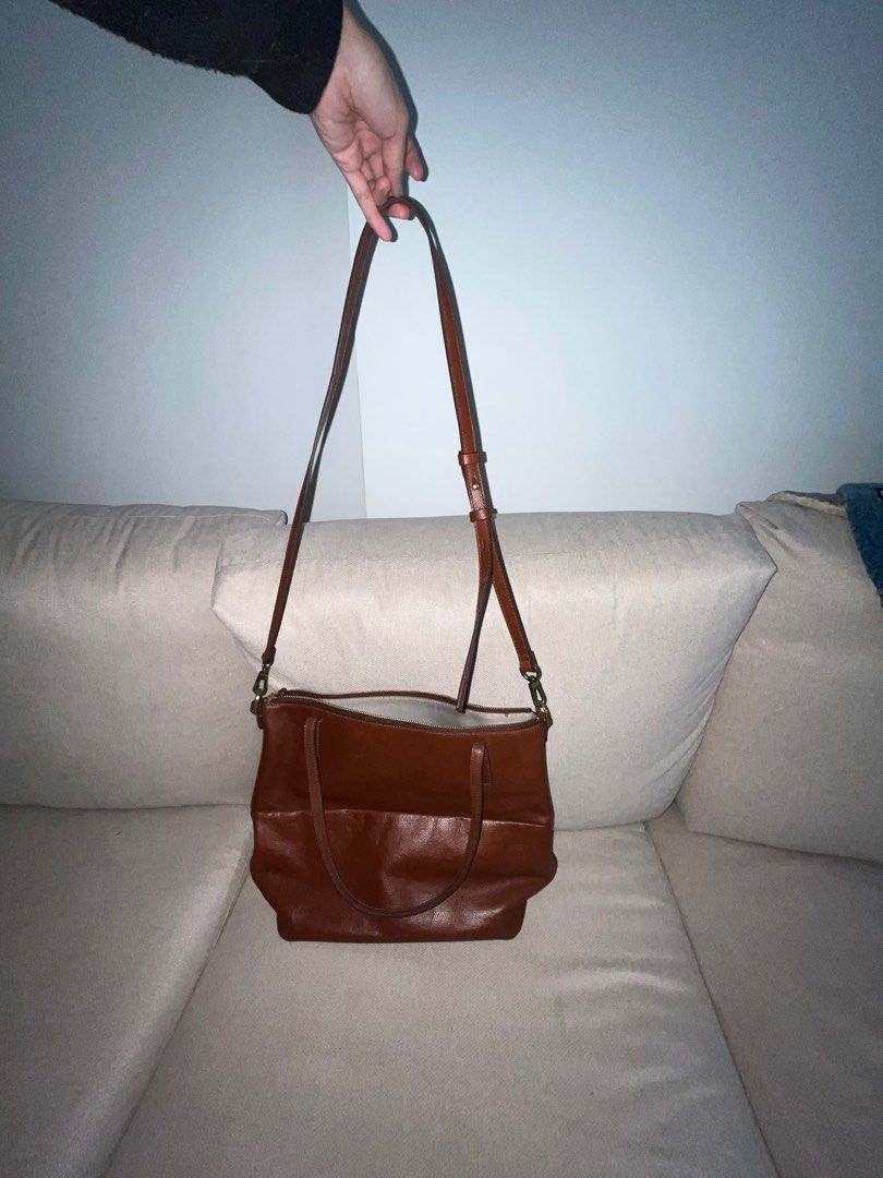 Fossil top shoulder strap