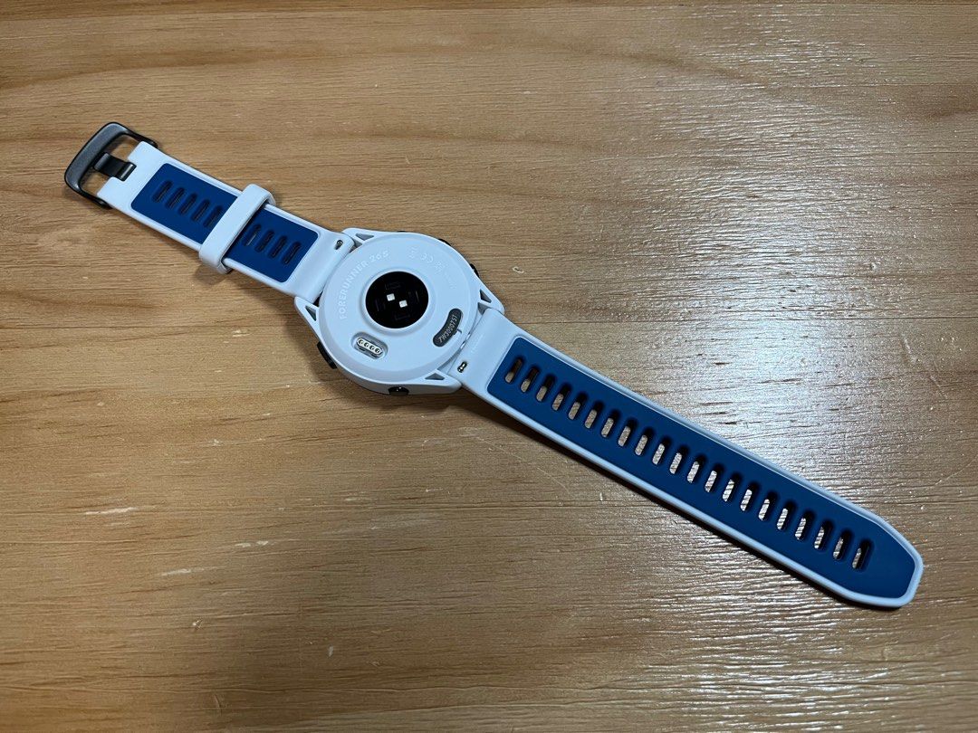 Garmin forerunner 265 白色2023新版,港行, 運動產品, 其他運動配件 