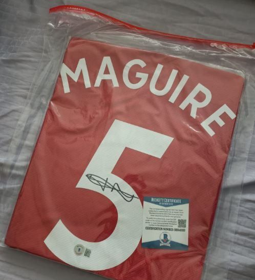 Harry maguire 2025 manchester united jersey