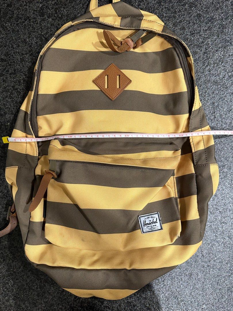 Herschel backpack in deals washing machine