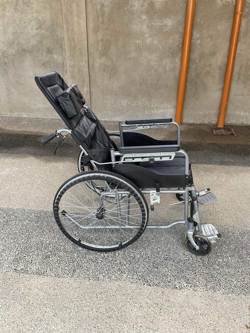 High back reclining wheelchair with commode, Health & Nutrition
