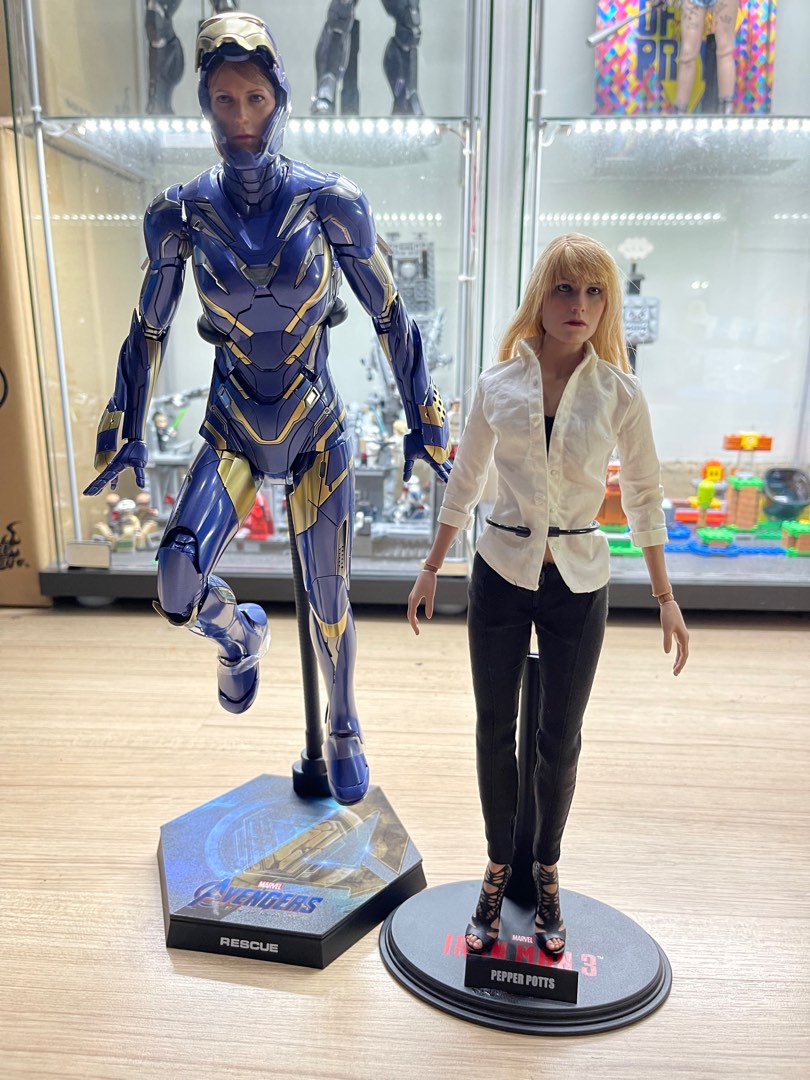 Hot toys 2025 pepper potts