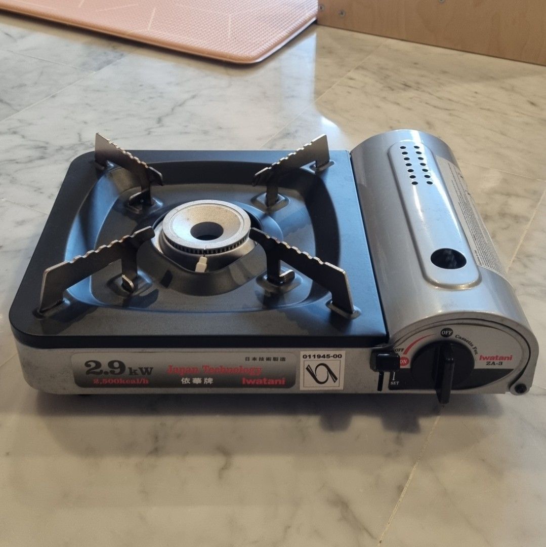 Iwatani Portable Gas Stove ZA3, TV & Home Appliances, Kitchen