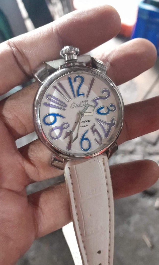 jam tangan GaGa Milano, Fesyen Wanita, Jam Tangan di Carousell