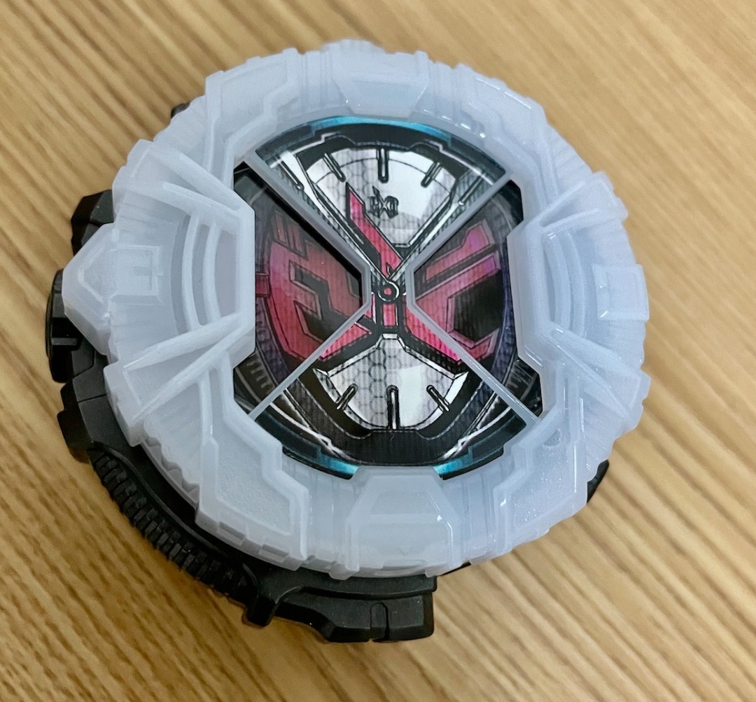 Kamen Rider ZiO DX Mirror World Ride Watch Masked, Hobbies & Toys