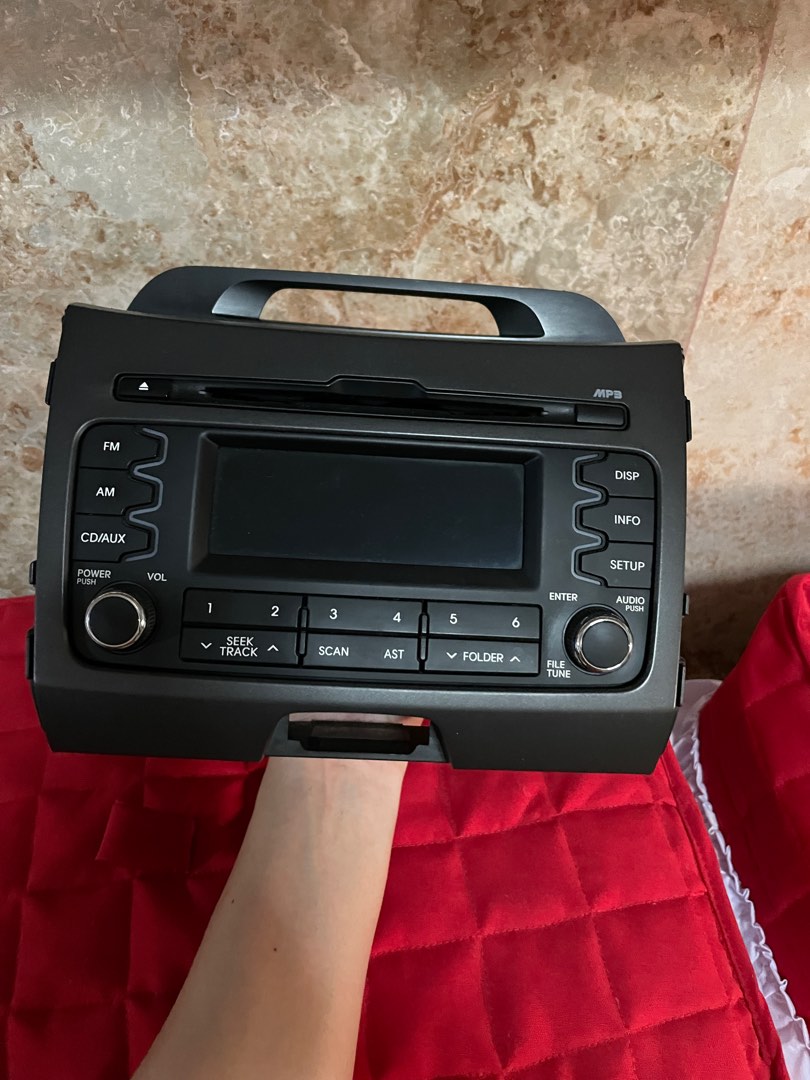 Kia sportage headunit, Car Parts & Accessories, Audio, Video, Alarm and