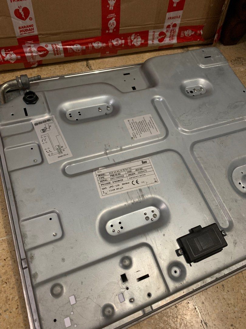 Kompor tanam teka 4 tungku modena ariston delizia, Kitchen