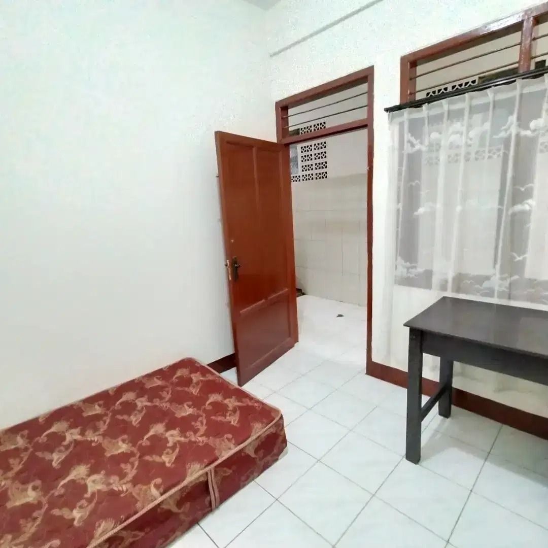 kost_putra_dekat_unpad_dipatiu_1677809616_93ac65dc_progressive