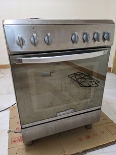 La Germania 4-burner stove and Oven