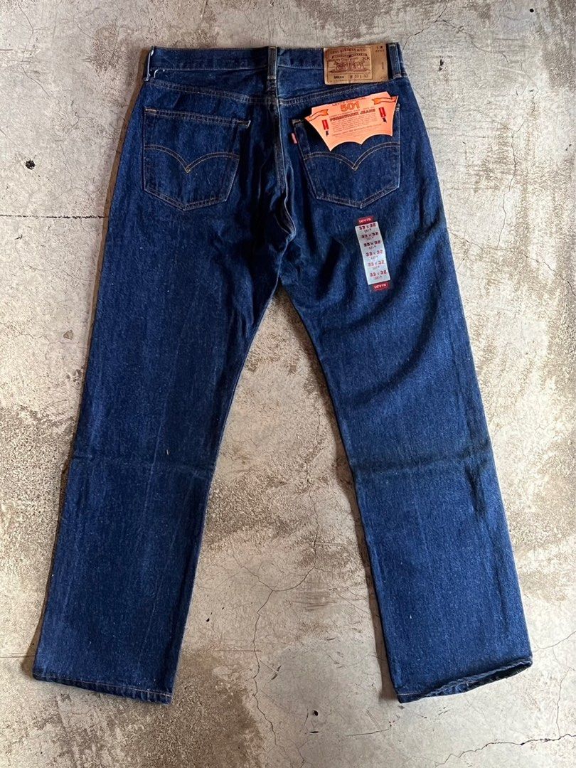 Levi's 501xx 90年代庫存老品美製(W33 L32), 他的時尚, 褲子, 牛仔褲在 