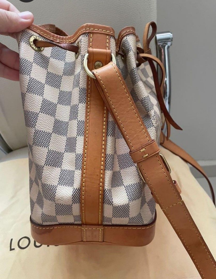 Louis Vuitton Damier Azur Noé BB - Neutrals Bucket Bags, Handbags -  LOU489769