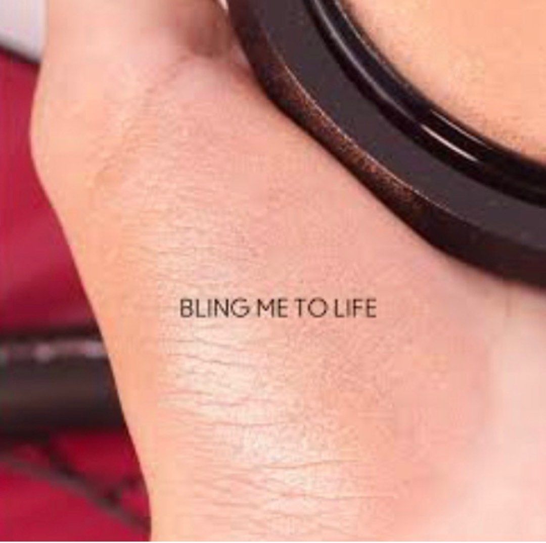 MAC mineralize skin finish highlighter (Category: Makeup) located in Quezon City. Submitted by girlboss_mnl (Listing ID 1218538571, Image 2). Description: ✨M A C Mineralize Skin Finish Shade: Bling me to life BRANDNEW - Full size Php1,200 only! (Retails for Php2,650).