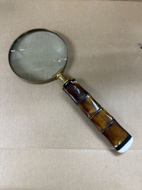 Magnifying glass, Hobbies & Toys, Collectibles & Memorabilia ...