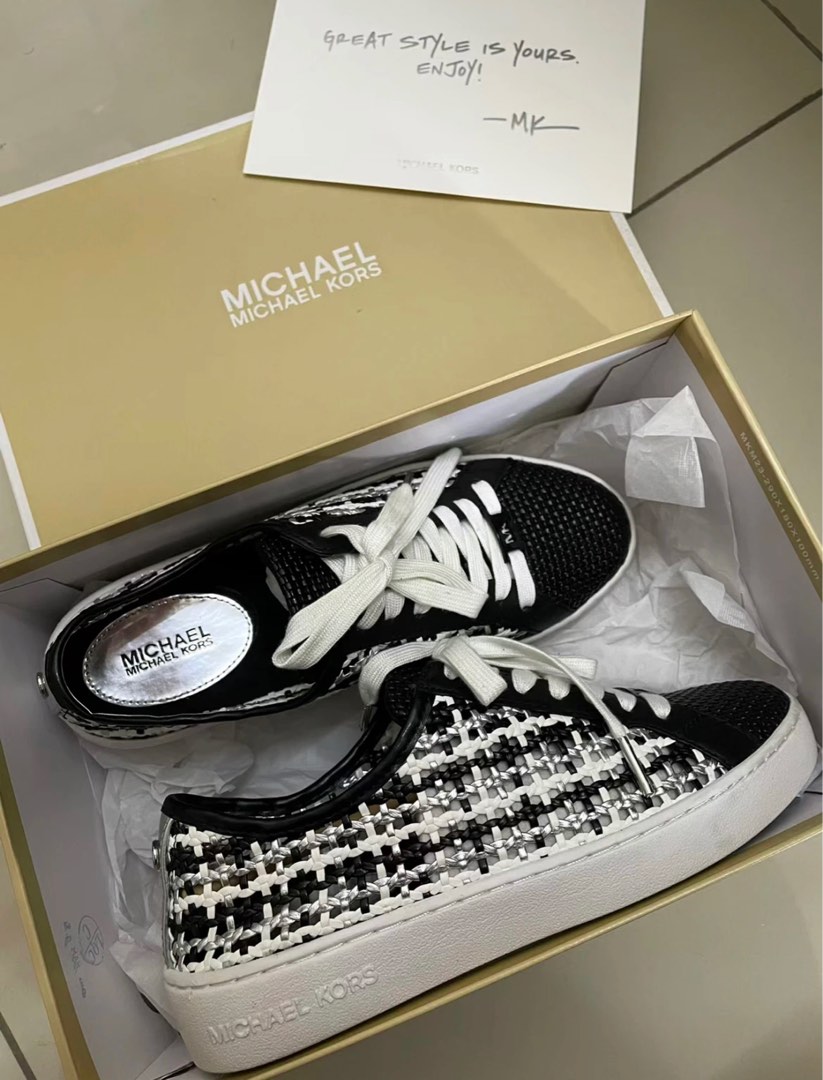 Michael top khor shoes