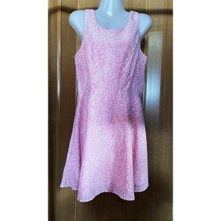 MLT28 F21 pink dotted sleeveless dress