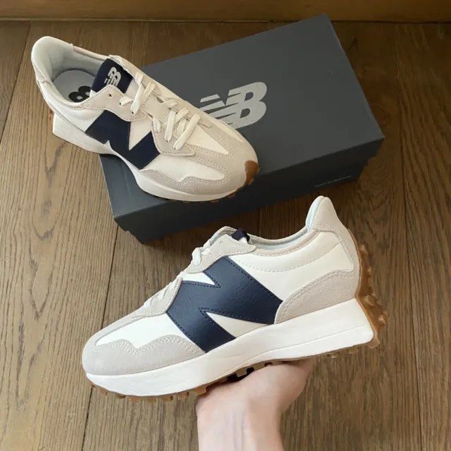 New Balance 327 Women's moonbeam with outerspace sneakers, Women's Fashion,  Footwear, Sneakers on Carousell