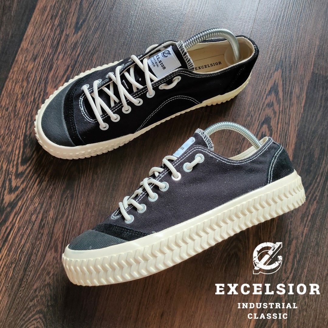 Excelsior footwear deals