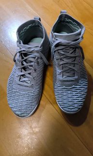 （分類：）位於 。 由 km836 提交（商品編號 1218395183，圖片 1）。簡介： 。