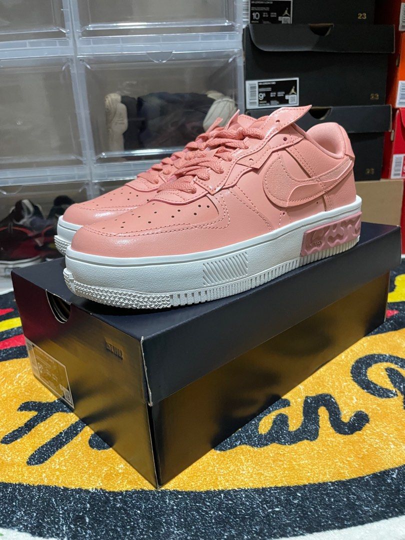 Blush pink deals nike air force