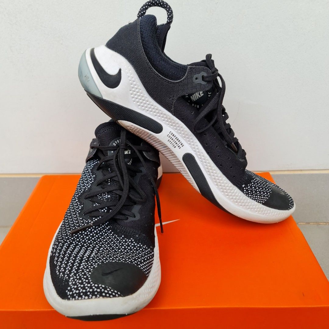 aq2731 nike