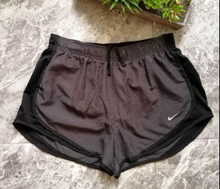 Nike Tempo DRI FIT Activewear