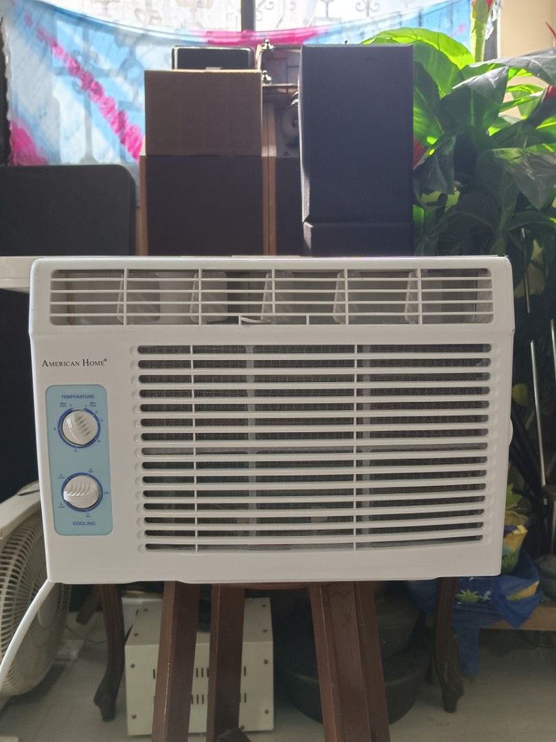 Non Inverter American Home Aircon 0.6hp, TV & Home Appliances, Air