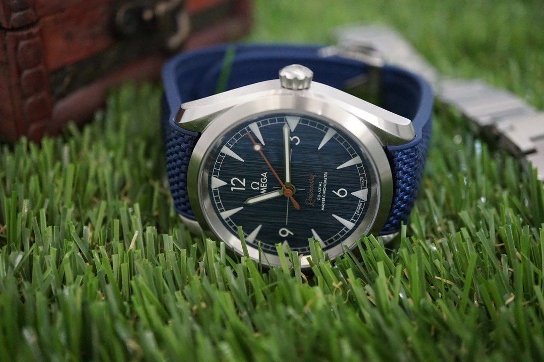 Omega railmaster rubber 2025 strap