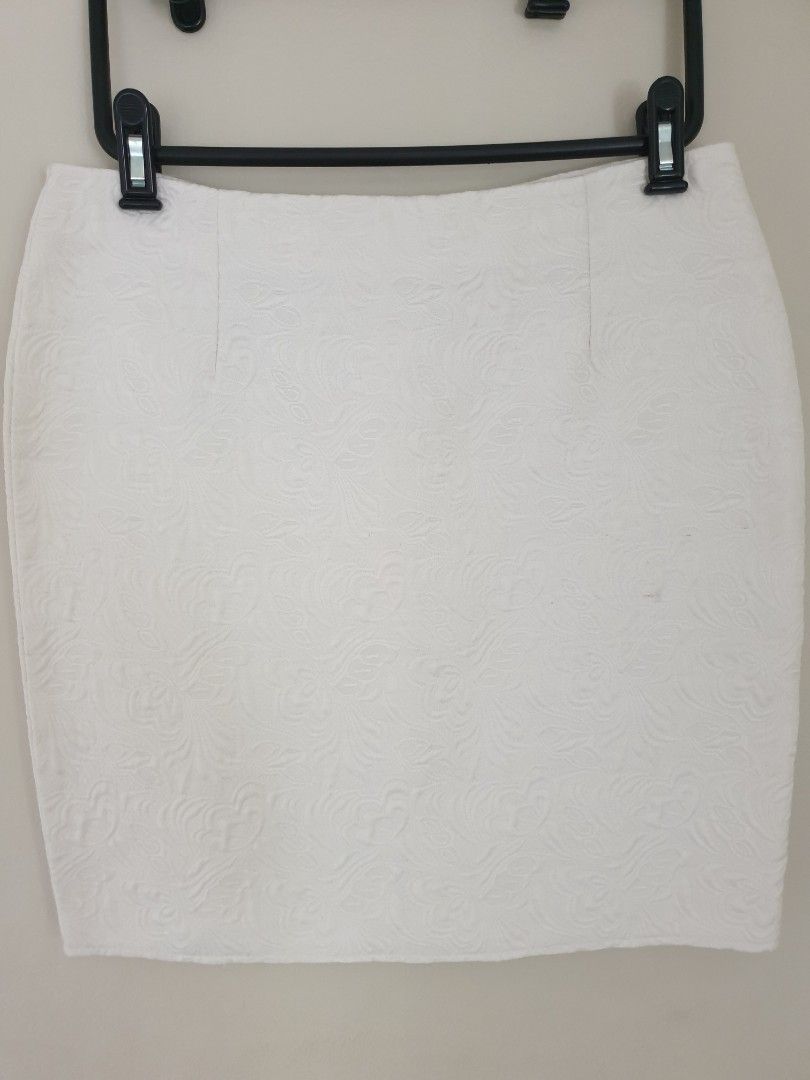 Plain white pencil skirt shop
