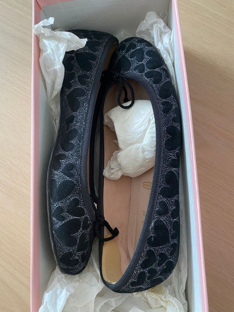 Pretty Ballerinas and Italian flats