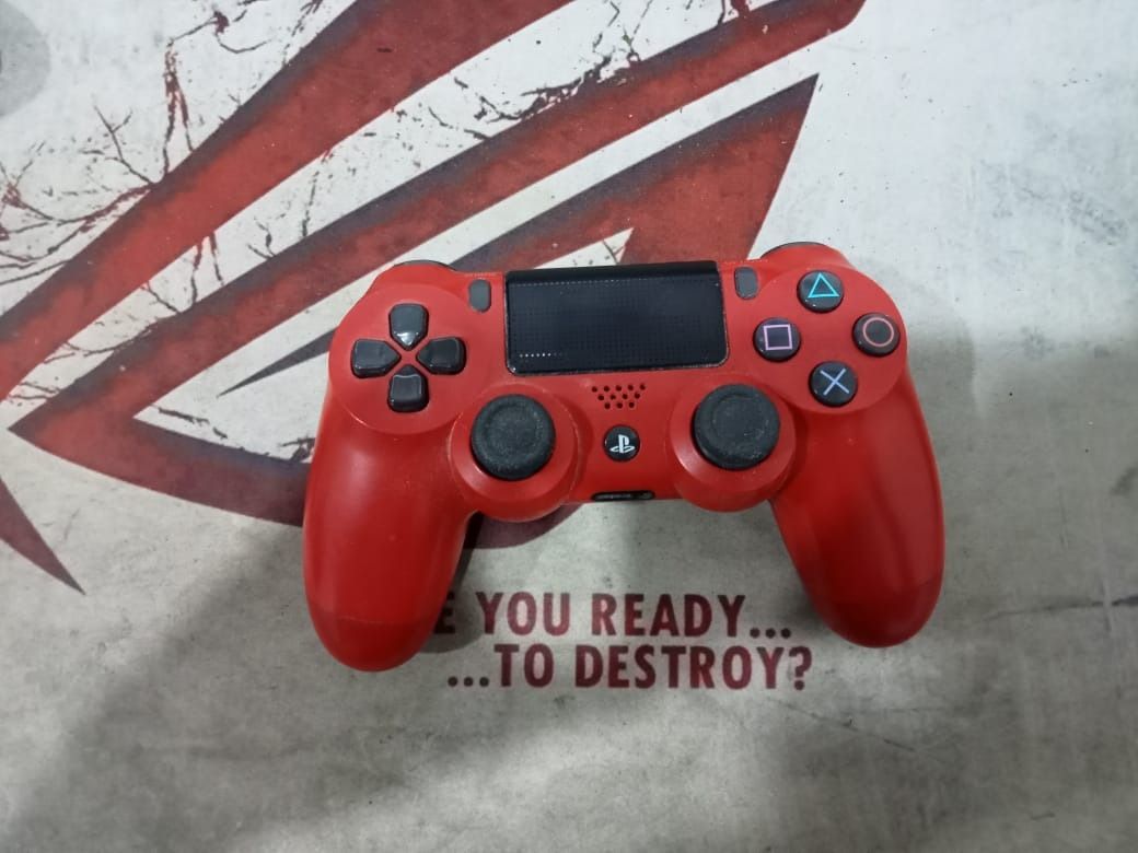 Ps4 Used Controller (Category: PlayStation) located in Kuala Lumpur. Submitted by fatihinm38223 (Listing ID 1218442136, Image 2). Description: .