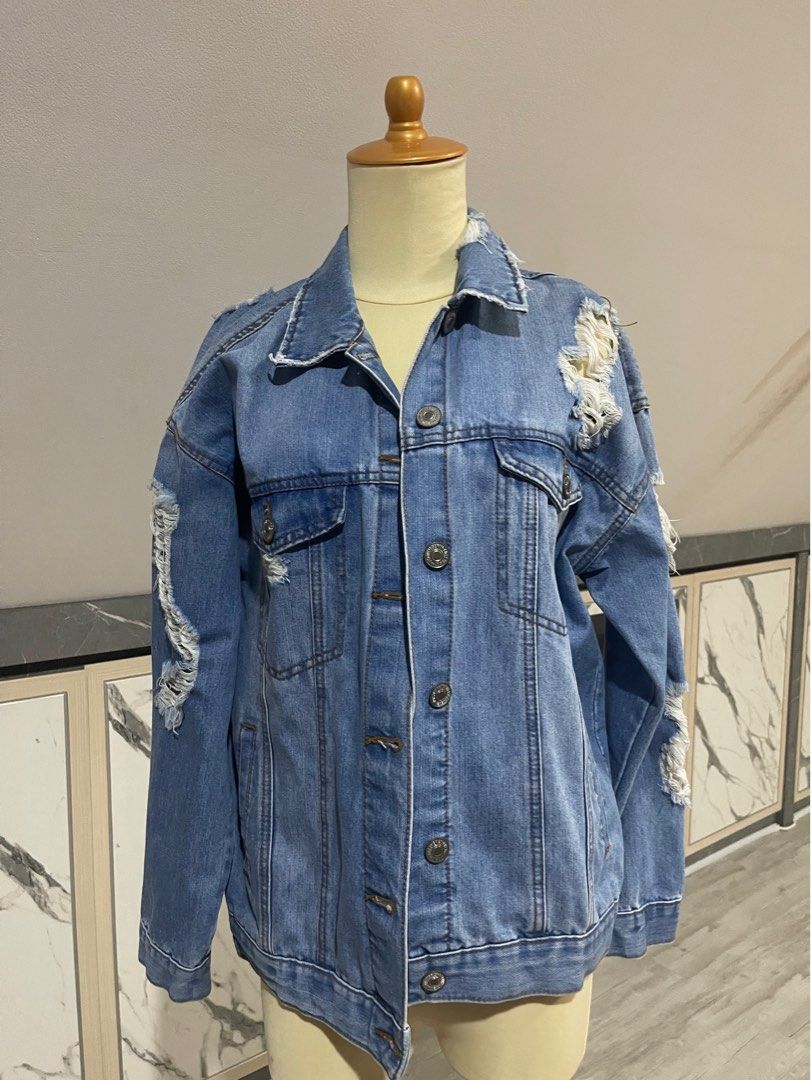 Ripped jean jacket forever 21 sales
