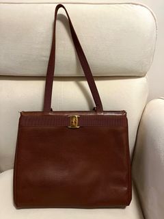 （分類：）位於 。 由 jf701 提交（商品編號 1218473561，圖片 1）。簡介： 。