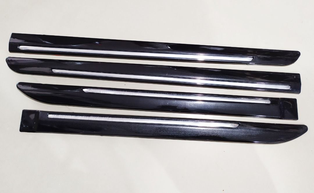 Side Moulding for Toyota Innova 2016 to 2023, Car Parts & Accessories