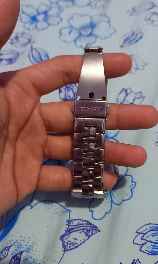 Silver Timex SR626SW CELL
