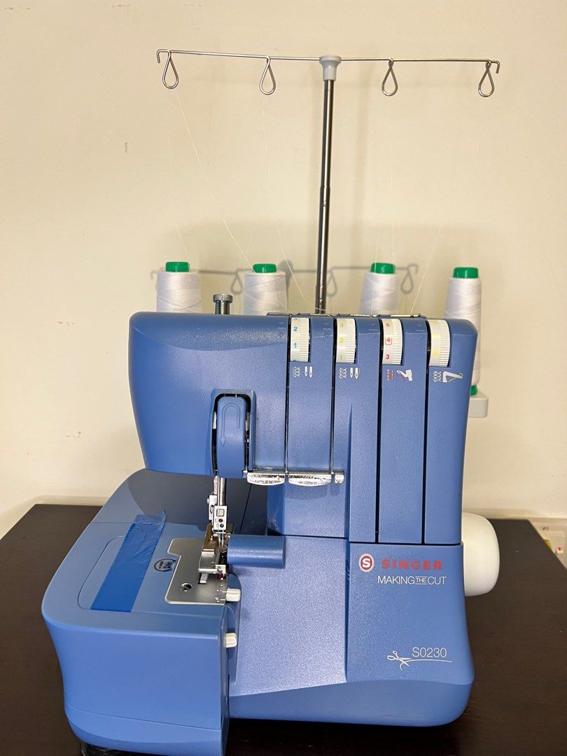 SINGER S0230 Serger Overlock Machine, TV & Home Appliances, Other