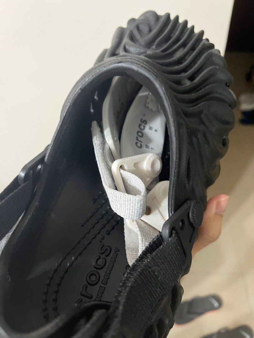 Black yeezy on sale crocs