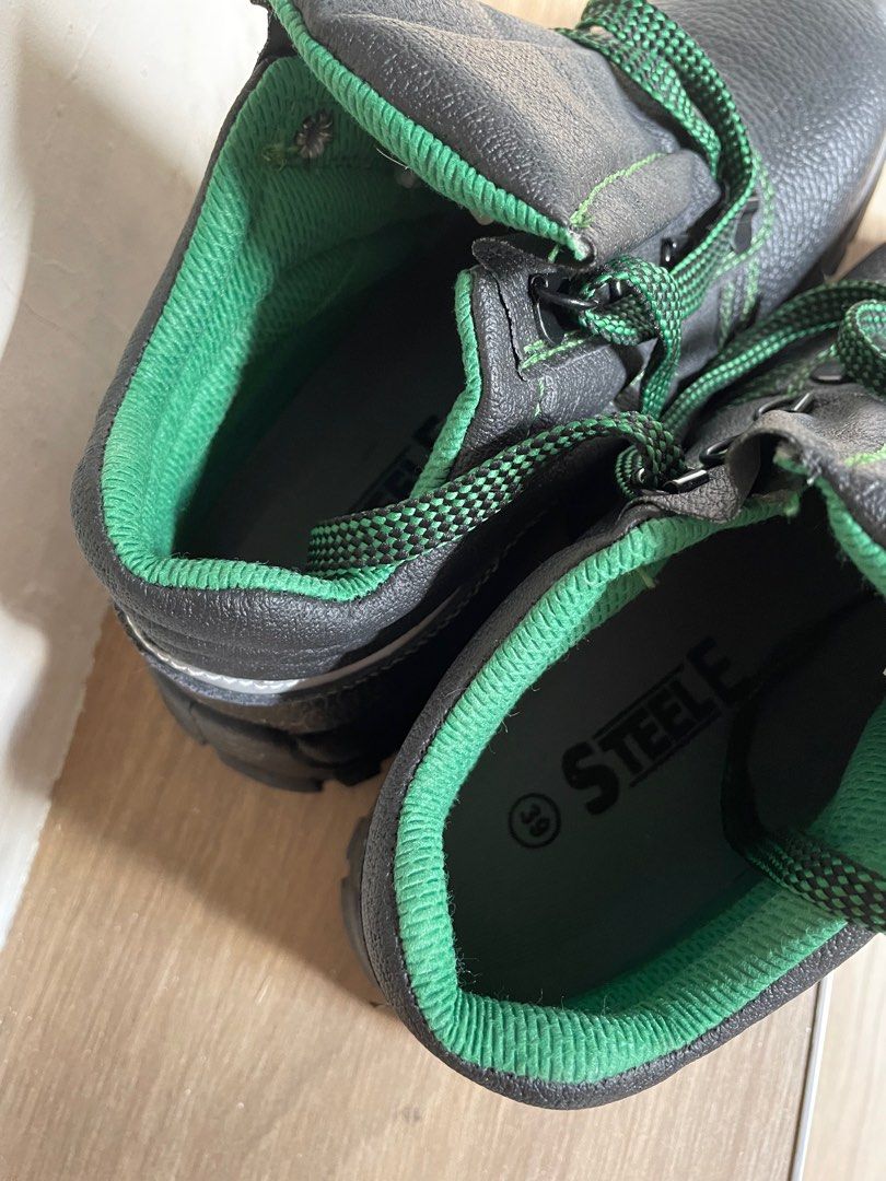 maxsteel safety shoes